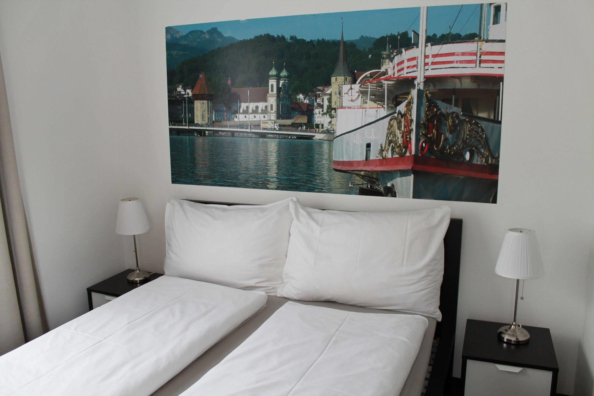 Hotel Spatz Lucerna Zewnętrze zdjęcie
